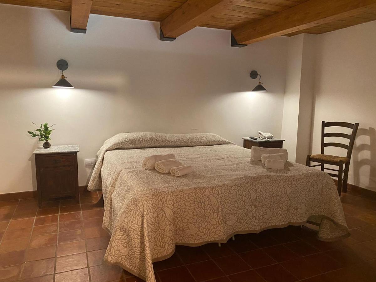 Agriturismo Feudo Tudia Landro Esterno foto